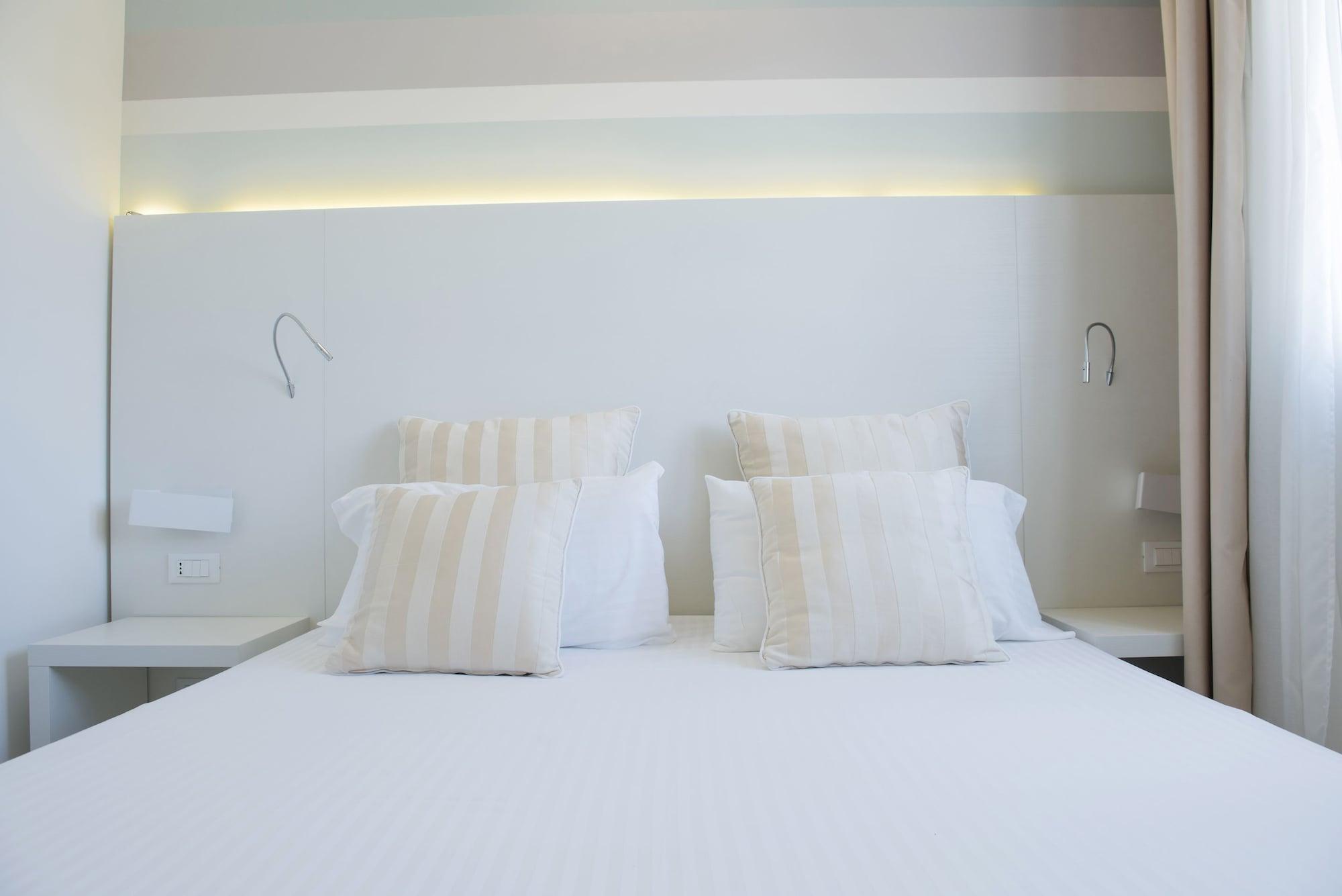Marina Di Petrolo Hotel & Spa 카스텔라마레델골포 외부 사진