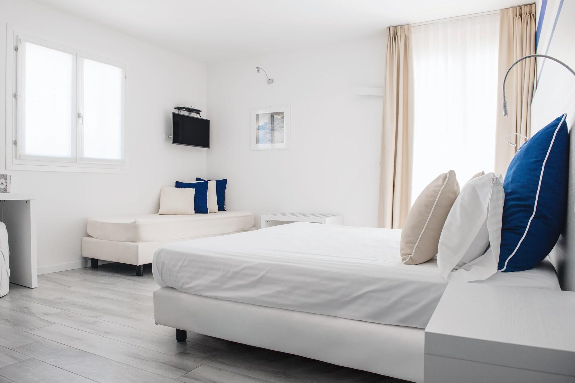 Marina Di Petrolo Hotel & Spa 카스텔라마레델골포 외부 사진